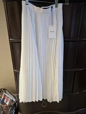 Theory Sunburst Pleated A-Line Poplin Midi Skirt NEW WITH TAGS